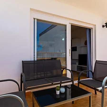 Casa Ayram - Private Terrace - Pool - 10 Min Walk Apartment *